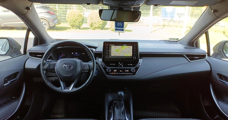 Toyota Corolla cena 89900 przebieg: 152200, rok produkcji 2019 z Stargard małe 254